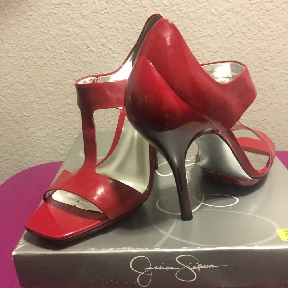 Jessica Simpson Shoe
